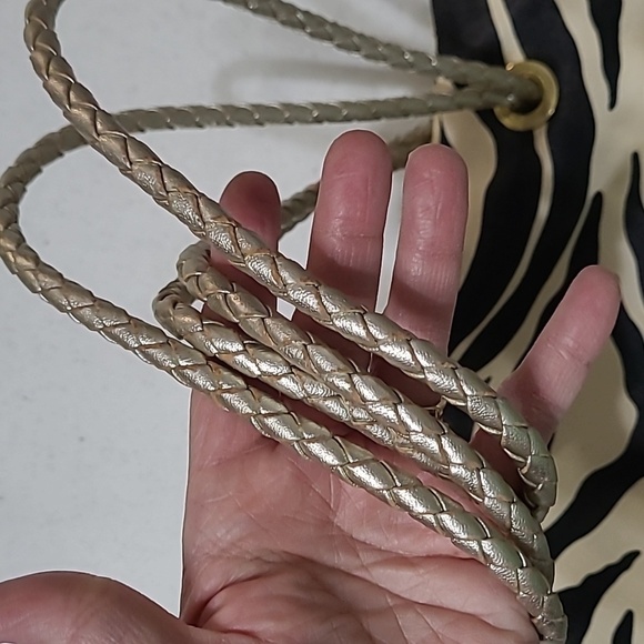 💥3for$12💥 New Directions Zebra Print Bag with Braided Rope Shoulder Straps - Picture 10 of 15